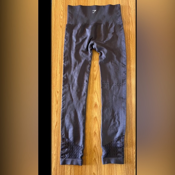 Gymshark Energy Seamless Leggings - SMALL - Picture 3 of 5